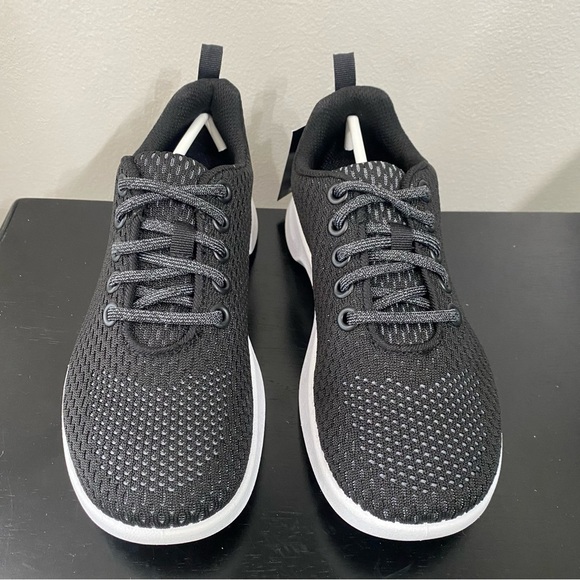 ATHLETIC WORKS WOMENS BLACK MEMORY FOAM SNEAKER ATHLETIC SHOES SZ 10, 6, 6, 7 - Picture 13 of 13